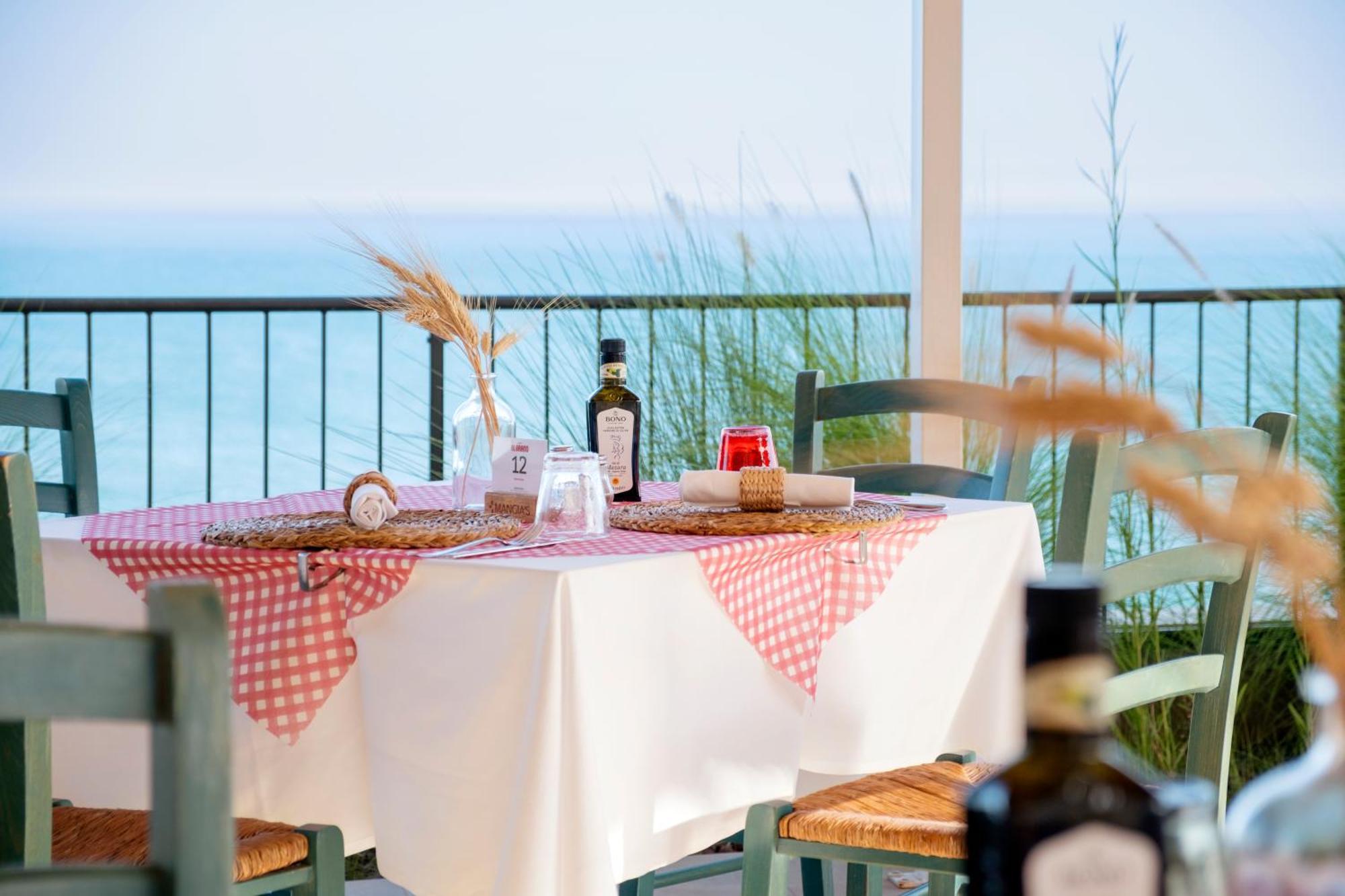 Mangia'S Torre Del Barone Resort Sciacca Exterior photo